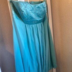 Aqua David’s Bridal bridesmaid dress